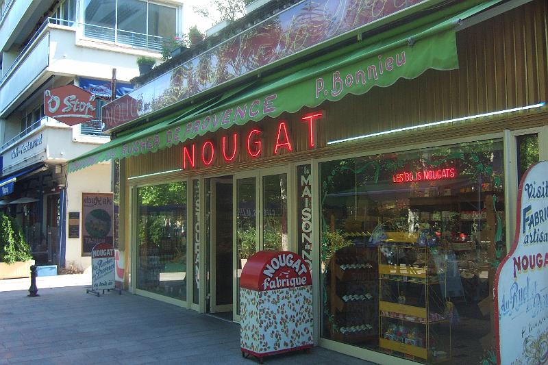 2011-05- (1684).JPG - Montélimar - die Stadt des Nougat